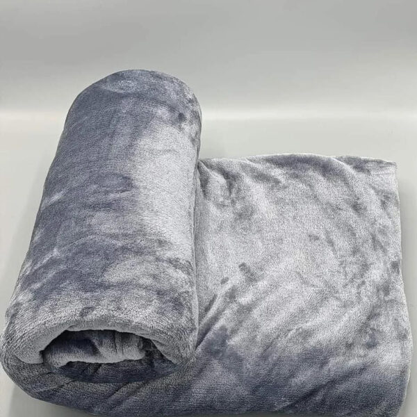 FLEECE BLANKETS - Image 2